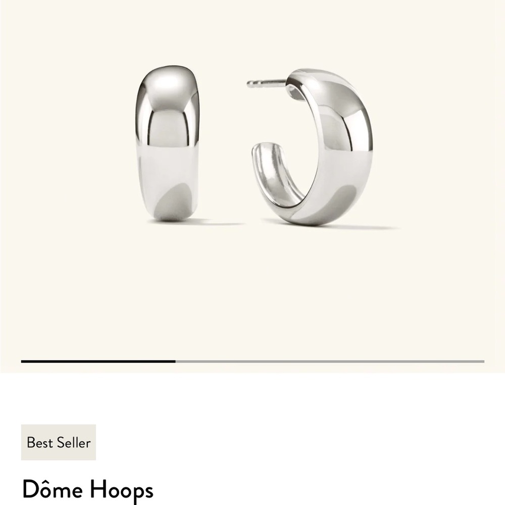 Mejuri Dome Hoops